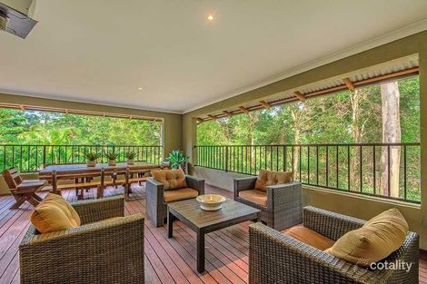 Property photo of 6 Tea Gardens Place Robina QLD 4226