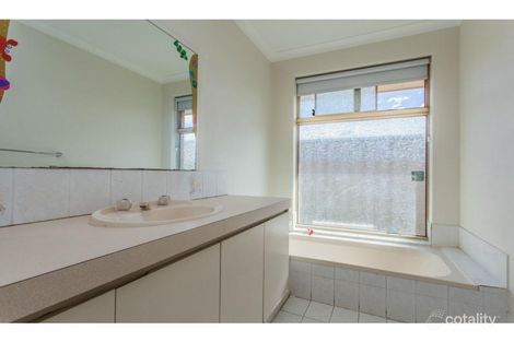 Property photo of 4 Timaru Close Port Kennedy WA 6172