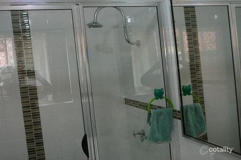 Property photo of 52 Reynolds Road Mount Pleasant WA 6153