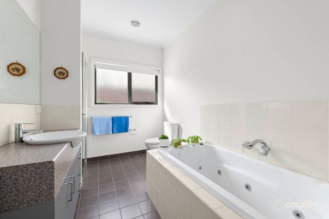 Property photo of 1/25 Nicholas Street Newtown VIC 3220