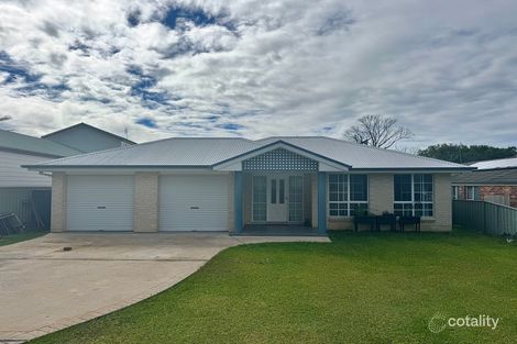 Property photo of 41 Hollingsworth Crescent Callala Bay NSW 2540