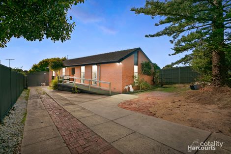 Property photo of 3 Hallam Road Hampton Park VIC 3976