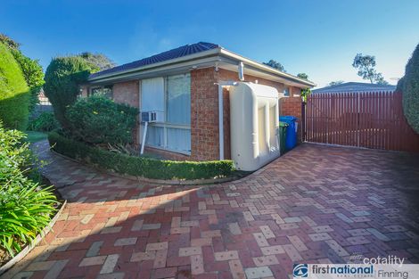 Property photo of 5 Bundjil Court Cranbourne VIC 3977