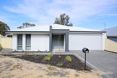 Property photo of 26 Mariners Cove Drive Dudley Park WA 6210