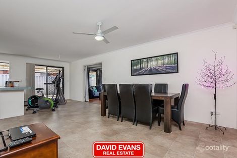 61 Fairview Dr, Waikiki, WA 6169