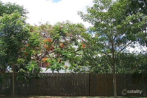 11 Hill St, Kingston, QLD 4114