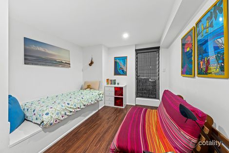 Property photo of 179 Dornoch Terrace Highgate Hill QLD 4101