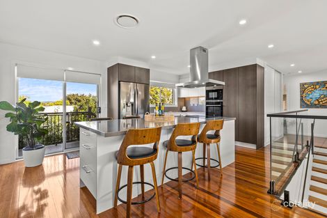 27 Stuart Pl, Tewantin, QLD 4565