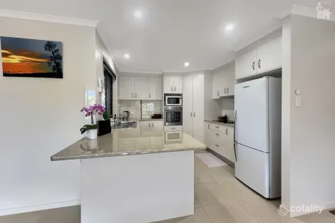 Property photo of 2/38 Bayswater Drive Urraween QLD 4655