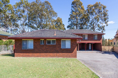 Property photo of 2/24 Wakehurst Crescent Metford NSW 2323