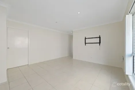 Property photo of 50 Denham Crescent North Lakes QLD 4509