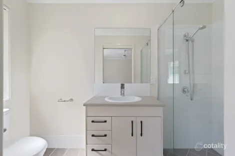 Property photo of 50 Denham Crescent North Lakes QLD 4509