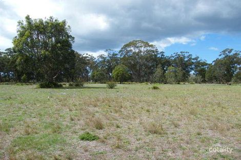 Property photo of 10 Centre Road Raymond Island VIC 3880