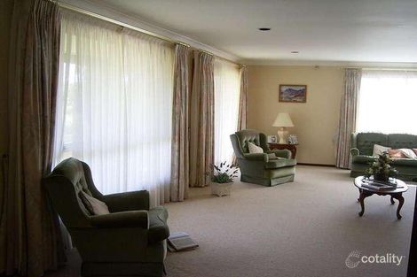 Property photo of 19 Uncle Wattleberry Crescent Faulconbridge NSW 2776