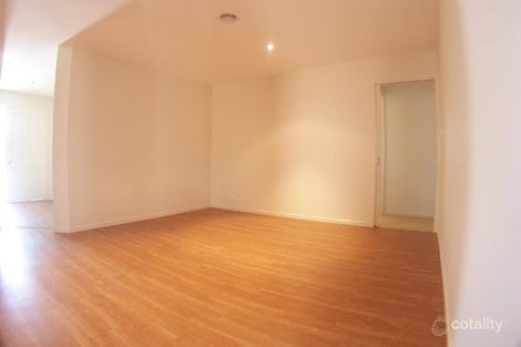 Property photo of 1/14 Toolagal Place Jerrabomberra NSW 2619