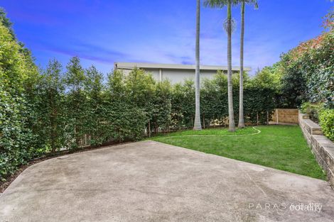 Property photo of 6 Eve Place Winston Hills NSW 2153