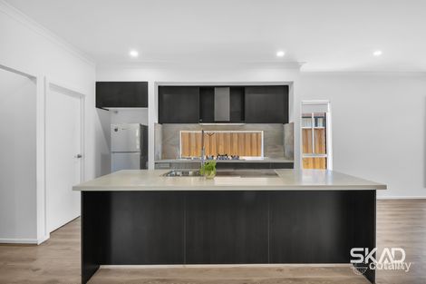 Property photo of 41 Sunflower Drive Beveridge VIC 3753