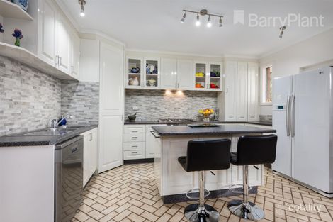 Property photo of 8 Bruce Court Springvale South VIC 3172