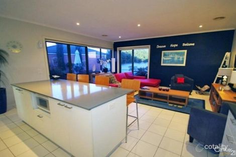 Property photo of 32 St Andrews Drive Heatherton VIC 3202