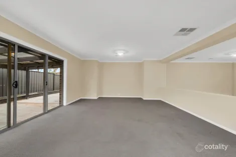 Property photo of 49 Selandra Boulevard Clyde North VIC 3978