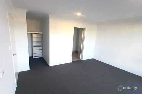 Property photo of 7 Larcom Road Lakelands WA 6180