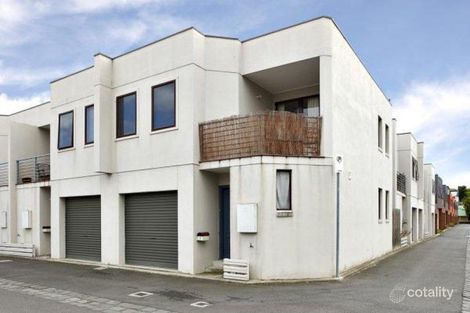 7 Lincoln Mews, Kensington, VIC 3031