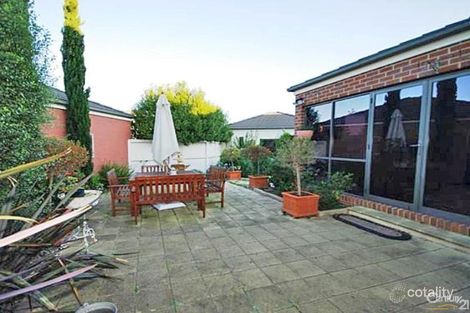 Property photo of 32 St Andrews Drive Heatherton VIC 3202