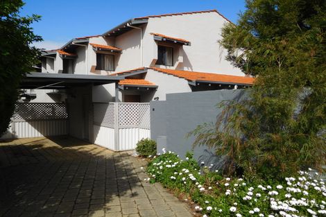 2/42 Monash Ave, Nedlands, WA 6009