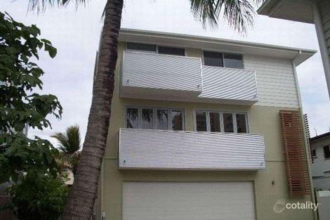 Property photo of 2/1852 Gold Coast Highway Burleigh Heads QLD 4220