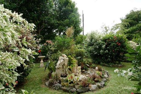 Property photo of 129 Trinity Beach Road Trinity Beach QLD 4879