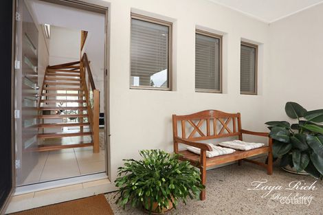 Property photo of 4/17 Entry Drive Merrimac QLD 4226