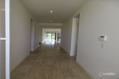 Property photo of 2648 The Address Hope Island QLD 4212