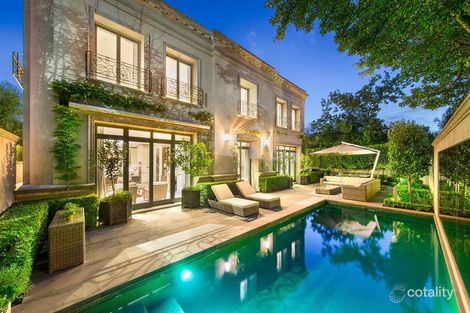 Property photo of 10 St Georges Road Toorak VIC 3142
