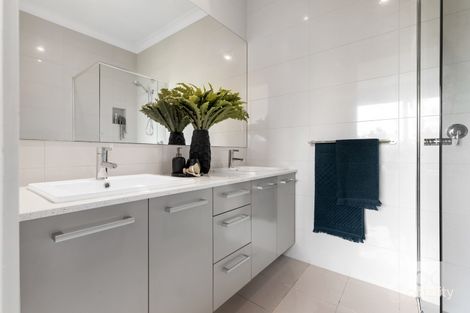 Property photo of 9 Jacob Lane Lightsview SA 5085
