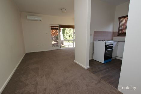 Property photo of 4/27 Mackennal Street Lyneham ACT 2602
