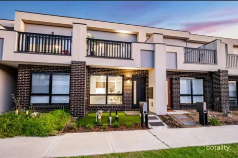 Property photo of 96 Fusion Circuit Cranbourne West VIC 3977