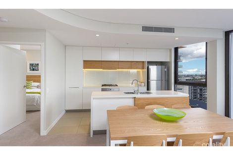 Property photo of 203/37B Harbour Road Hamilton QLD 4007