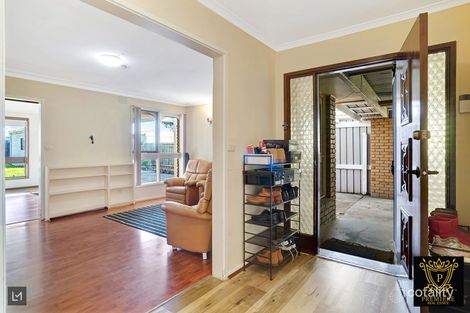 Property photo of 32 Clarendon Street Cranbourne VIC 3977