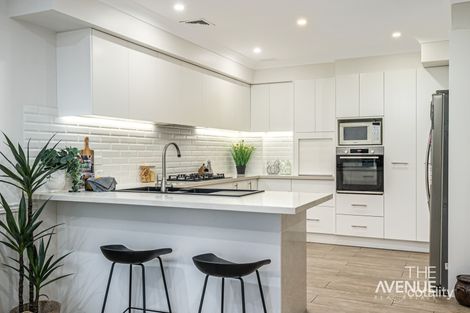 Property photo of 2/6 Ripley Glade Bella Vista NSW 2153