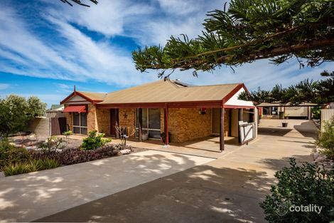 71 North Shore Dr, Dongara, WA 6525