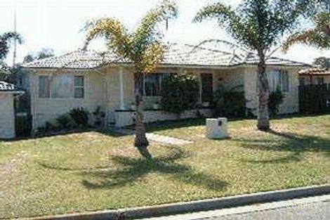 Property photo of 19 Railway Crescent Belmont North NSW 2280
