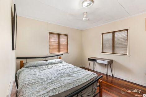 Property photo of 32 Shrapnel Road Cannon Hill QLD 4170