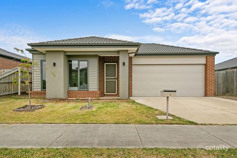 Property photo of 13 Hammersmith Circuit Traralgon VIC 3844