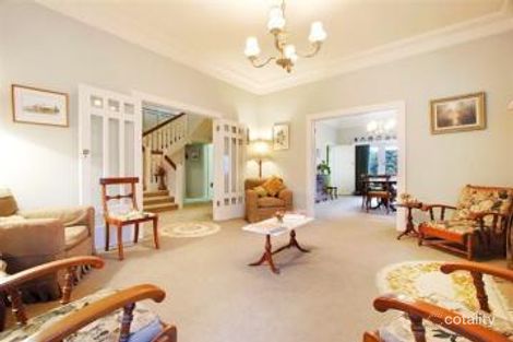 Property photo of 7 Valley View Road Glen Iris VIC 3146
