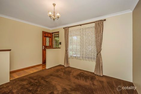 Property photo of 12 Feilman Drive Leda WA 6170