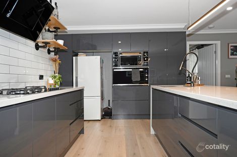 Property photo of 109 Graham Drive Kelso NSW 2795