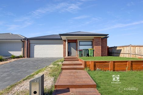 28 Kingfisher Rd, Bairnsdale, VIC 3875