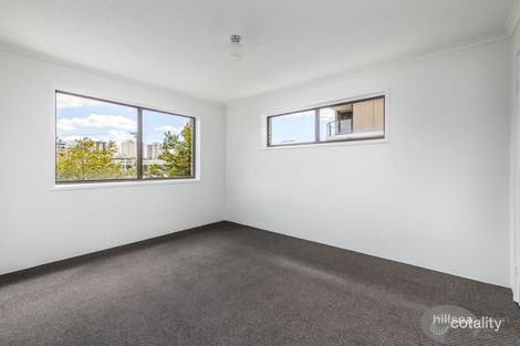 Property photo of 2/4 Baker Avenue Labrador QLD 4215