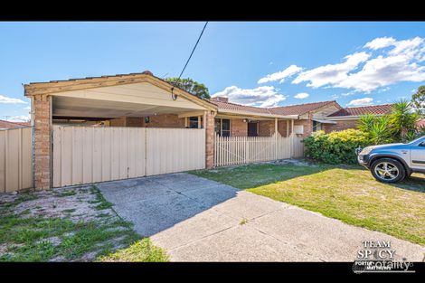 Property photo of 47 Hibiscus Road Maddington WA 6109