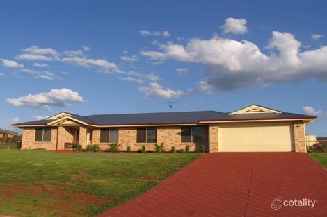 Property photo of 5 Joann Court Highfields QLD 4352